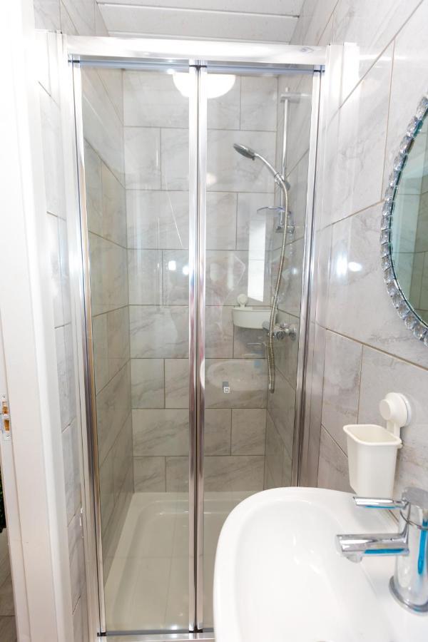Comfortable Stay In Shirley, Solihull - Room-2 Exterior foto