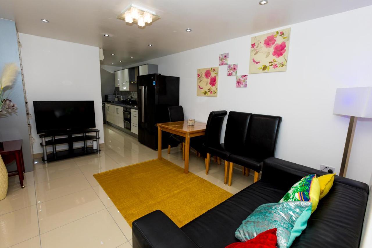 Comfortable Stay In Shirley, Solihull - Room-2 Exterior foto