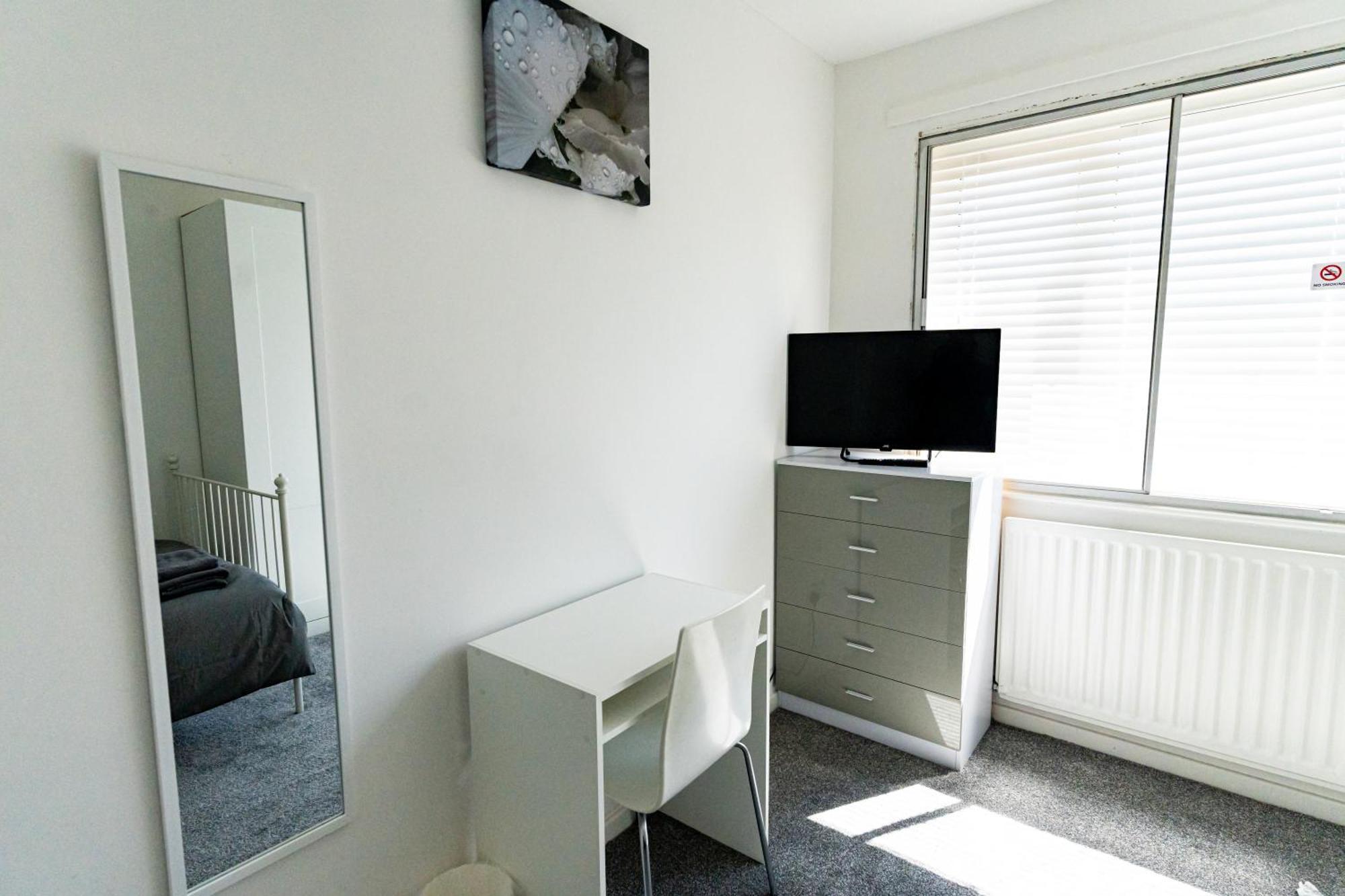 Comfortable Stay In Shirley, Solihull - Room-2 Exterior foto